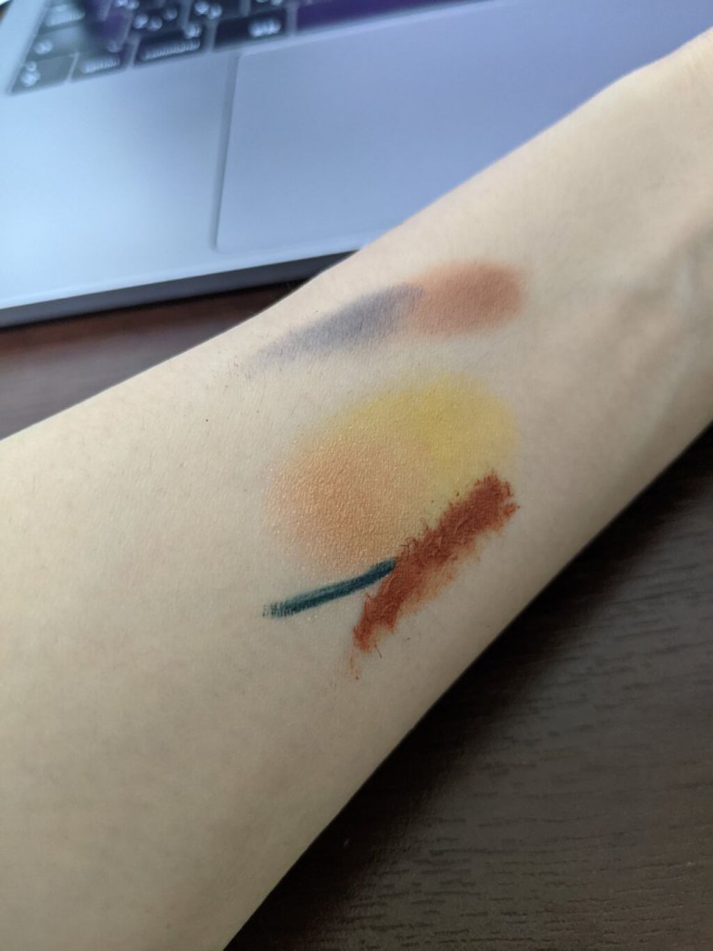 ザ カラーシック アイライナー 04 Fanfare/ADDICTION/ペンシルアイライナーを使ったクチコミ（1枚目）