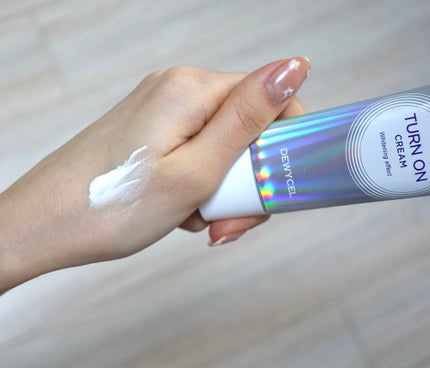 デュイセル ターンオンクリーム/DEWYCEL/フェイスクリームを使ったクチコミ(4枚目)