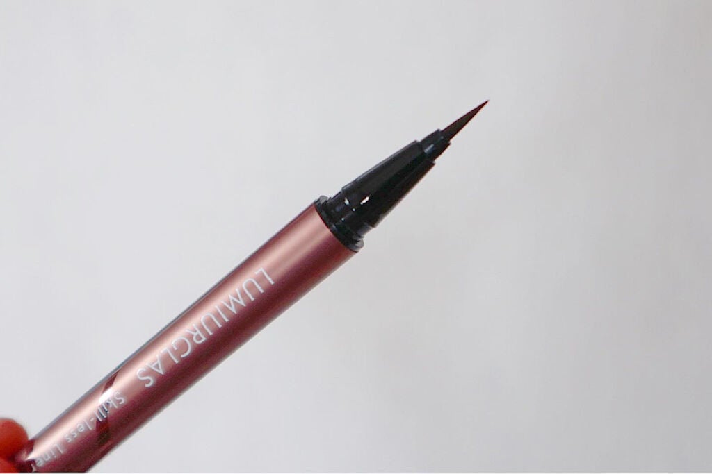 スキルレスライナー/LUMIURGLAS/リキッドアイライナーを使ったクチコミ(2枚目)