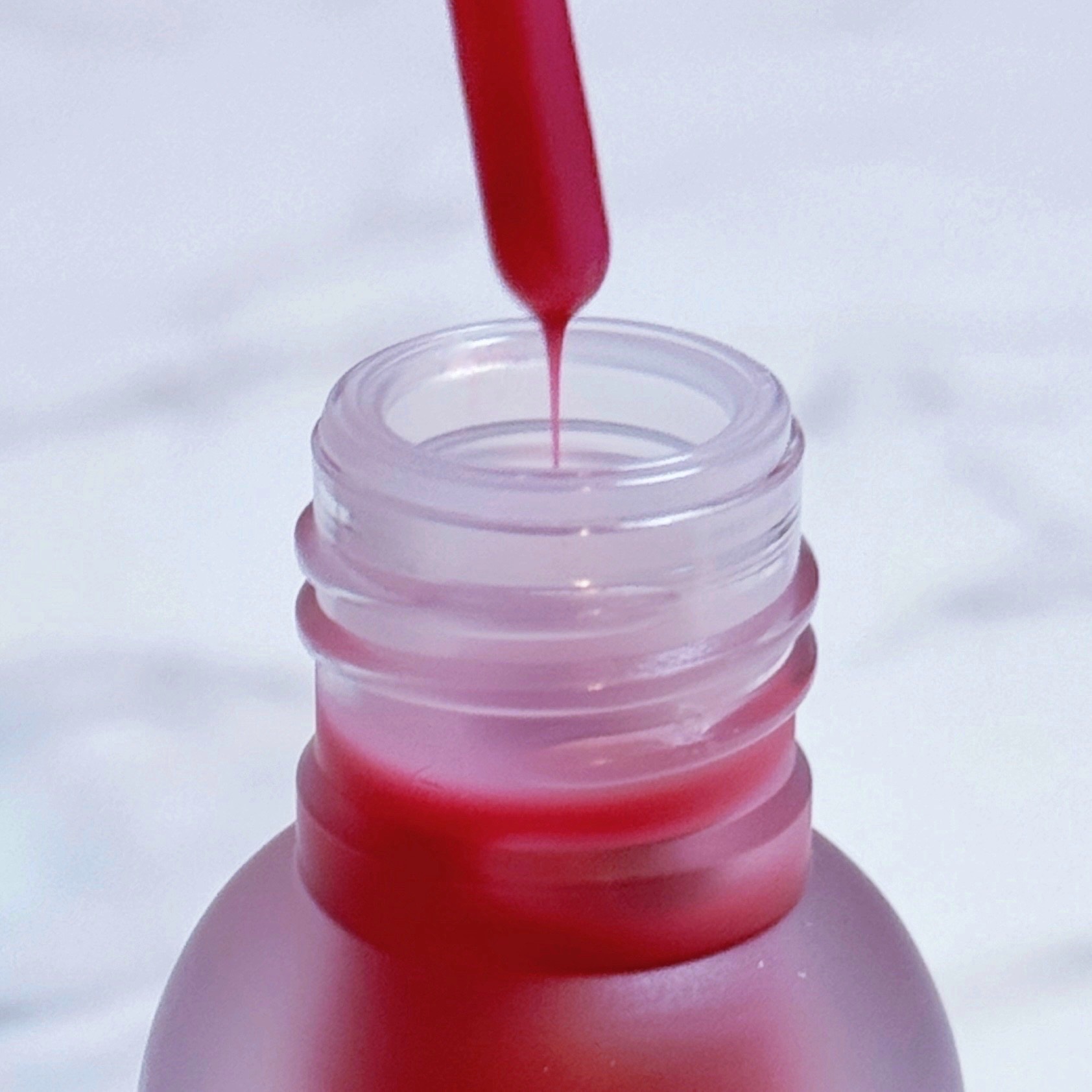 ジューシーベリープランピングリップオイル/TOCOBO/リップグロスを使ったクチコミ（3枚目）