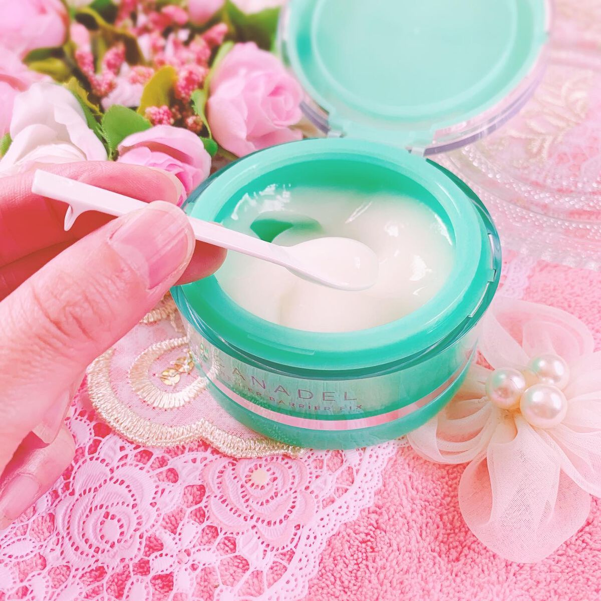 恵梨 on LIPS 「#カナデル#プレミアバリアフィックスカナデルの新商品をお試しさ..」(3枚目)