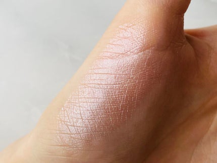 パールグロウハイライト/CEZANNE/パウダーハイライトを使ったクチコミ(2枚目)