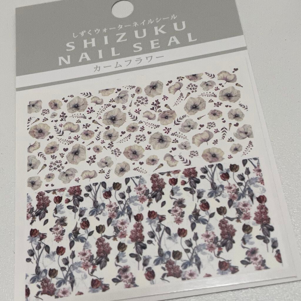 しずくネイルシール/キャンドゥ/ネイルシールを使ったクチコミ(1枚目)