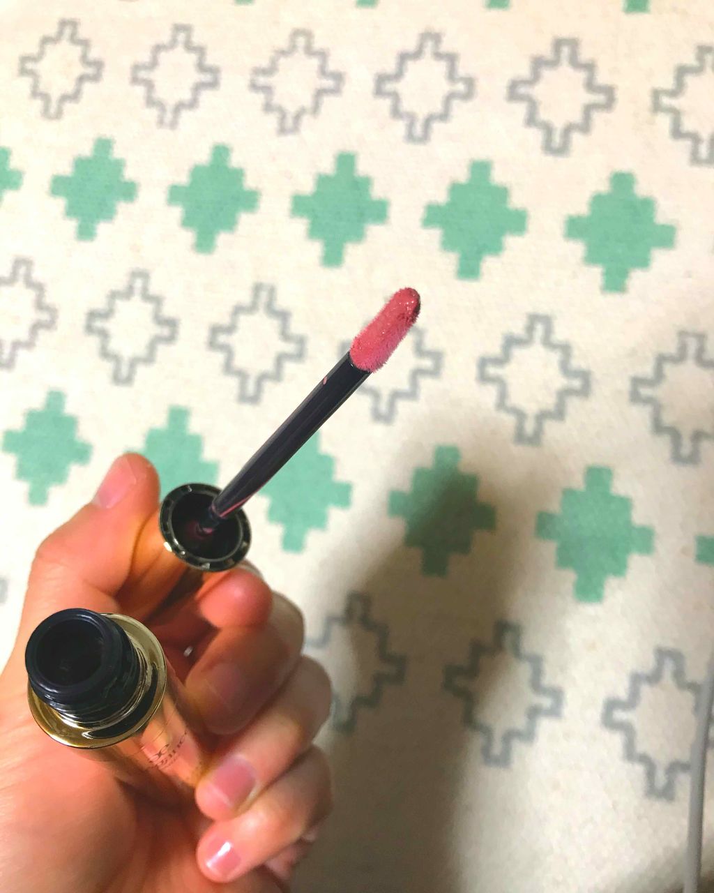 エレガンス リクイッド ルージュ ビジュー/Elégance/口紅を使ったクチコミ(2枚目)