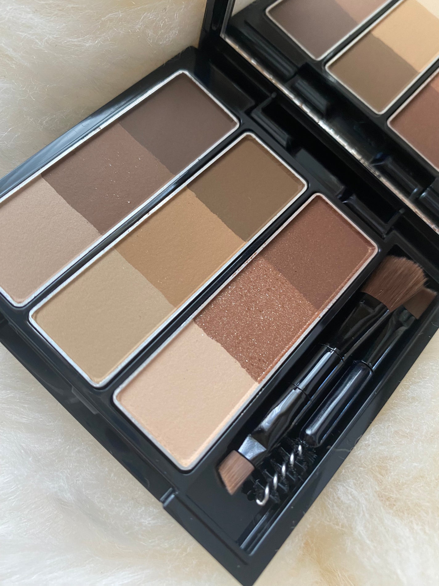 ケイト デザイニングアイブロウ3D/KATE/パウダーアイブロウを使ったクチコミ(1枚目)