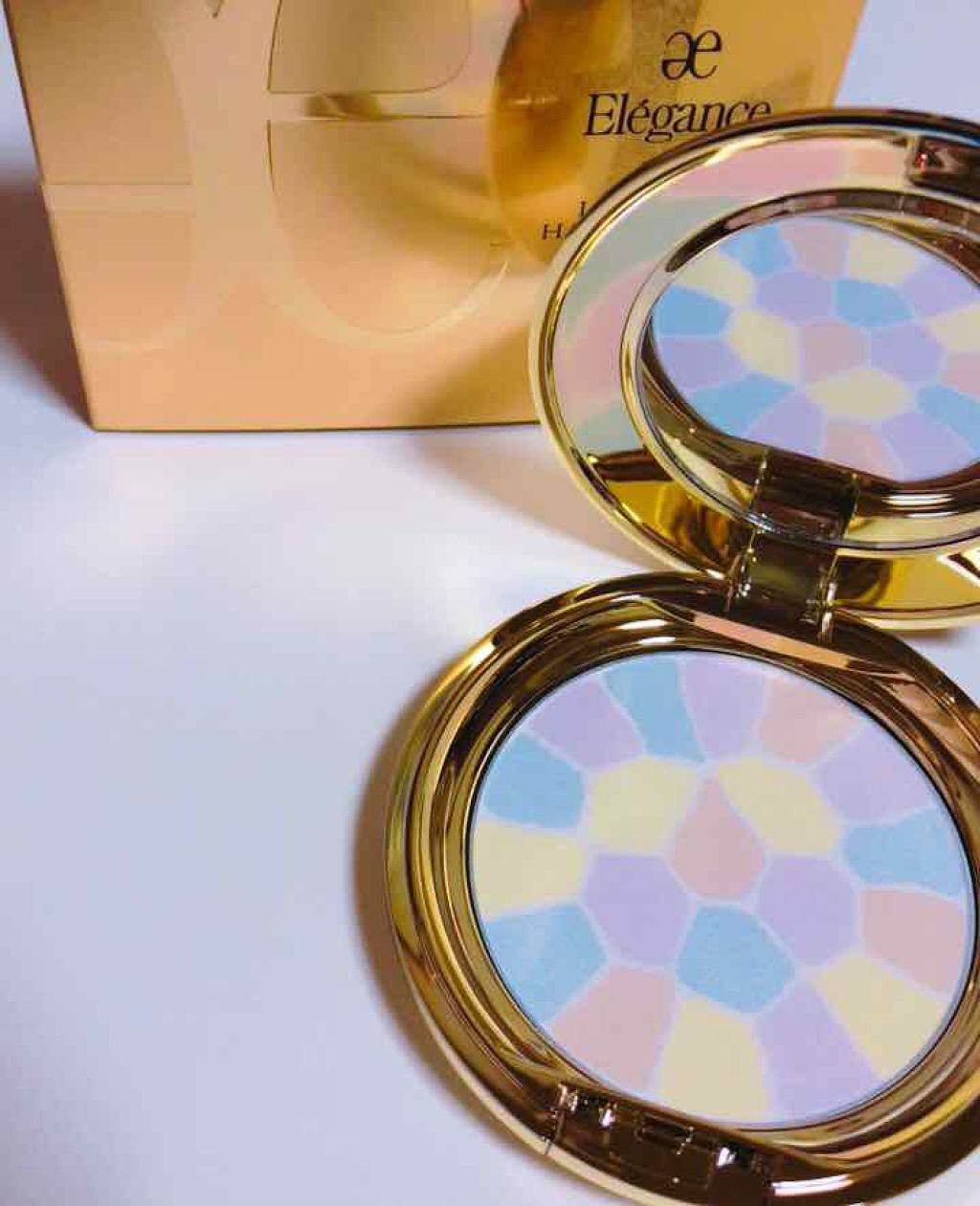 ラ プードル オートニュアンス/Elégance/プレストパウダーを使ったクチコミ（1枚目）