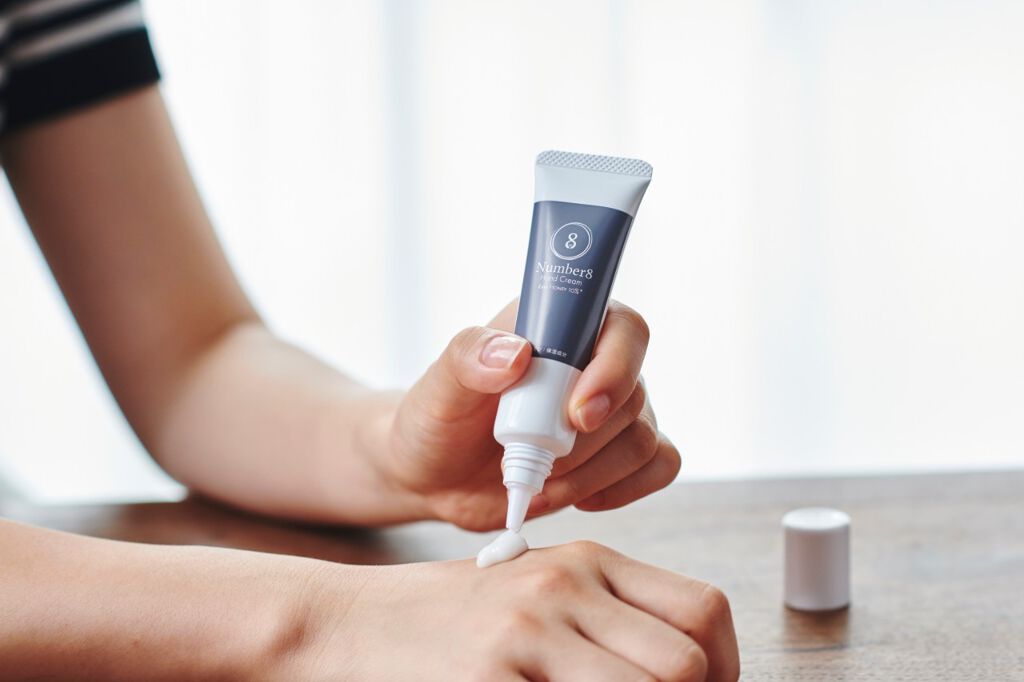 纏う蜂蜜No8 ハンドクリーム Number8