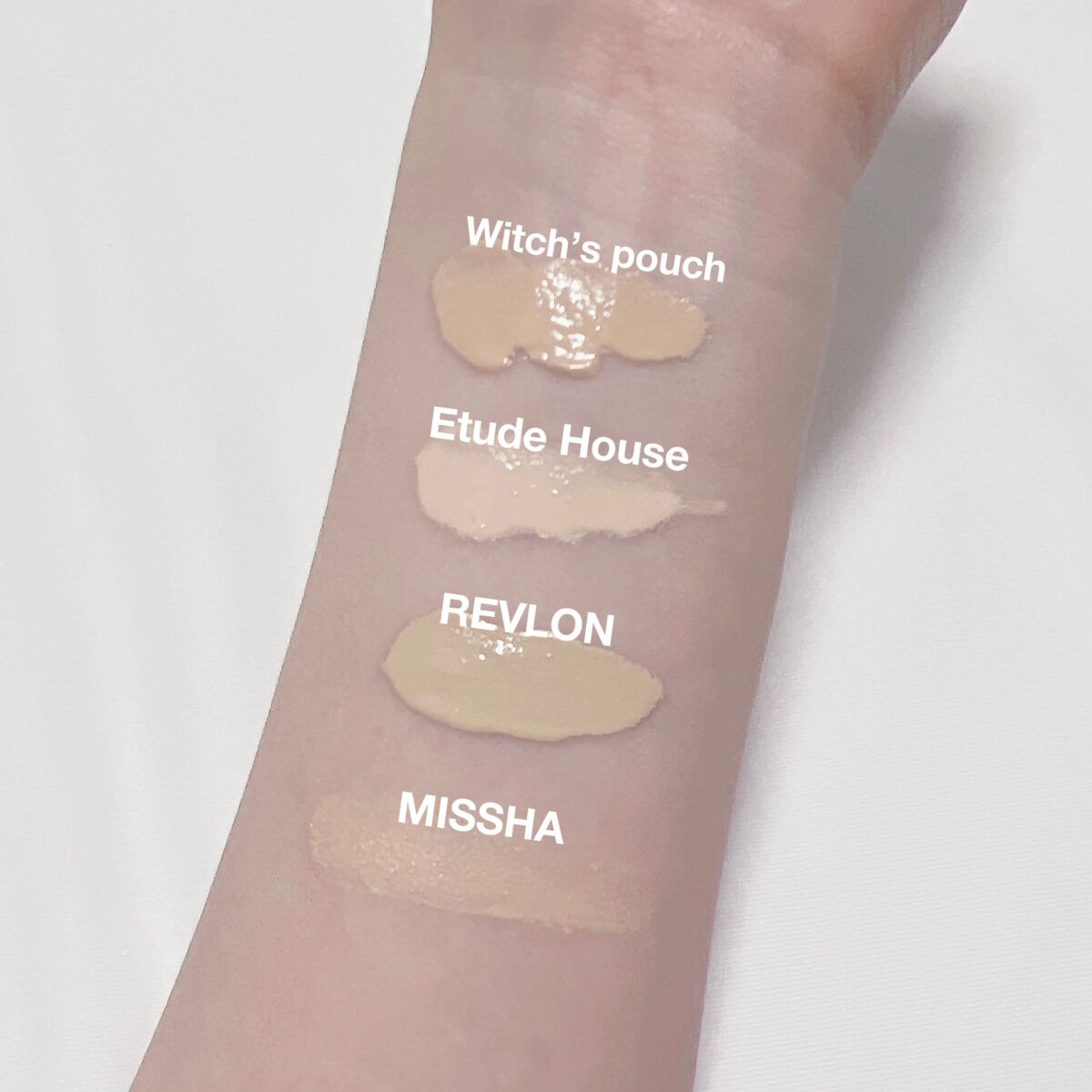 カラーステイ メイクアップ N 150 バフ/REVLON/リキッドファンデーションを使ったクチコミ（2枚目）