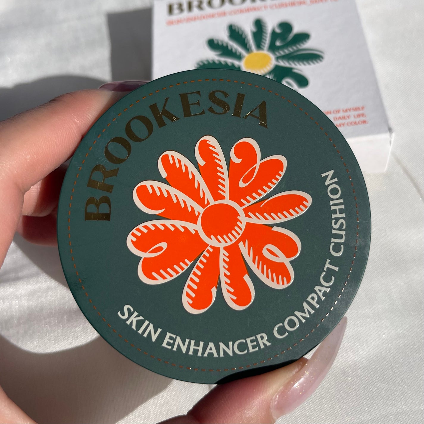 スキンエンハンサー コンパクトクッション(グロー)/BROOKESIA/クッションファンデーションを使ったクチコミ(6枚目)
