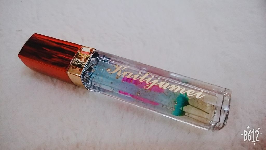Kailijumei フラワーリップグロスのクチコミ「ネットでコスメの福袋を買ったらこれが入ってました💄︎💕
他のは安物っぽいものばかりで１個だけお.....」（2枚目）