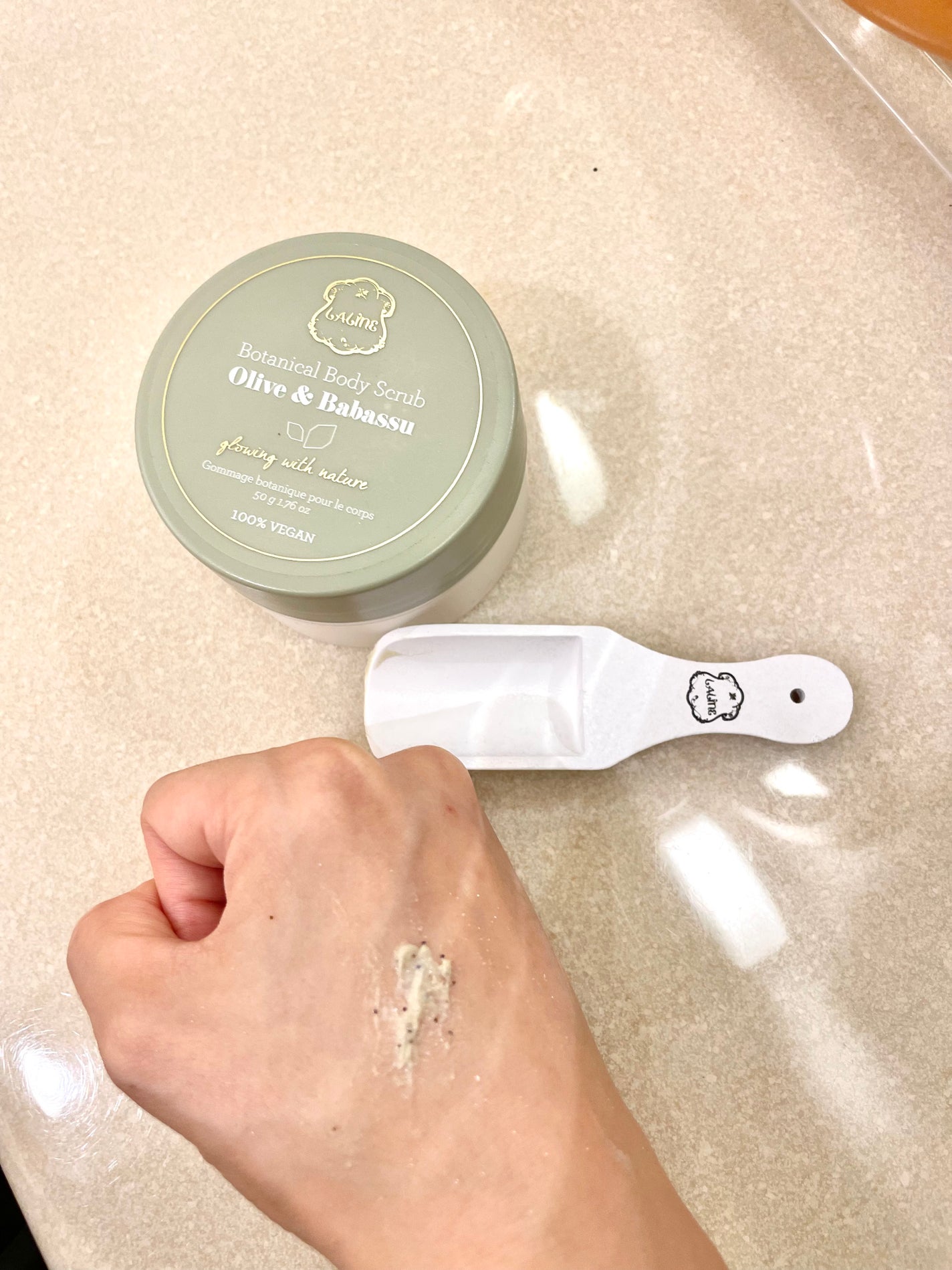 オリーブ&ババス ボタニカル ボディスクラブ/Laline/ボディスクラブを使ったクチコミ(3枚目)