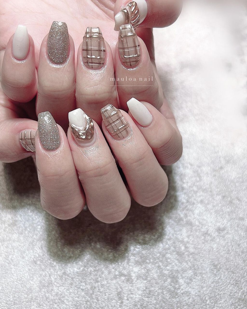 mauloa_nail on LIPS 「・ 💙💙💙・ネイルやり方動画fantistにて多数更新してます..」(1枚目)