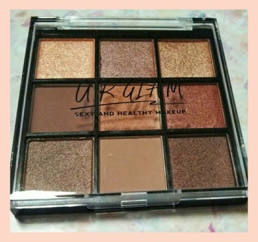 UR GLAM　BLOOMING EYE COLOR PALETTE/U R GLAM/パウダーアイシャドウを使ったクチコミ（1枚目）