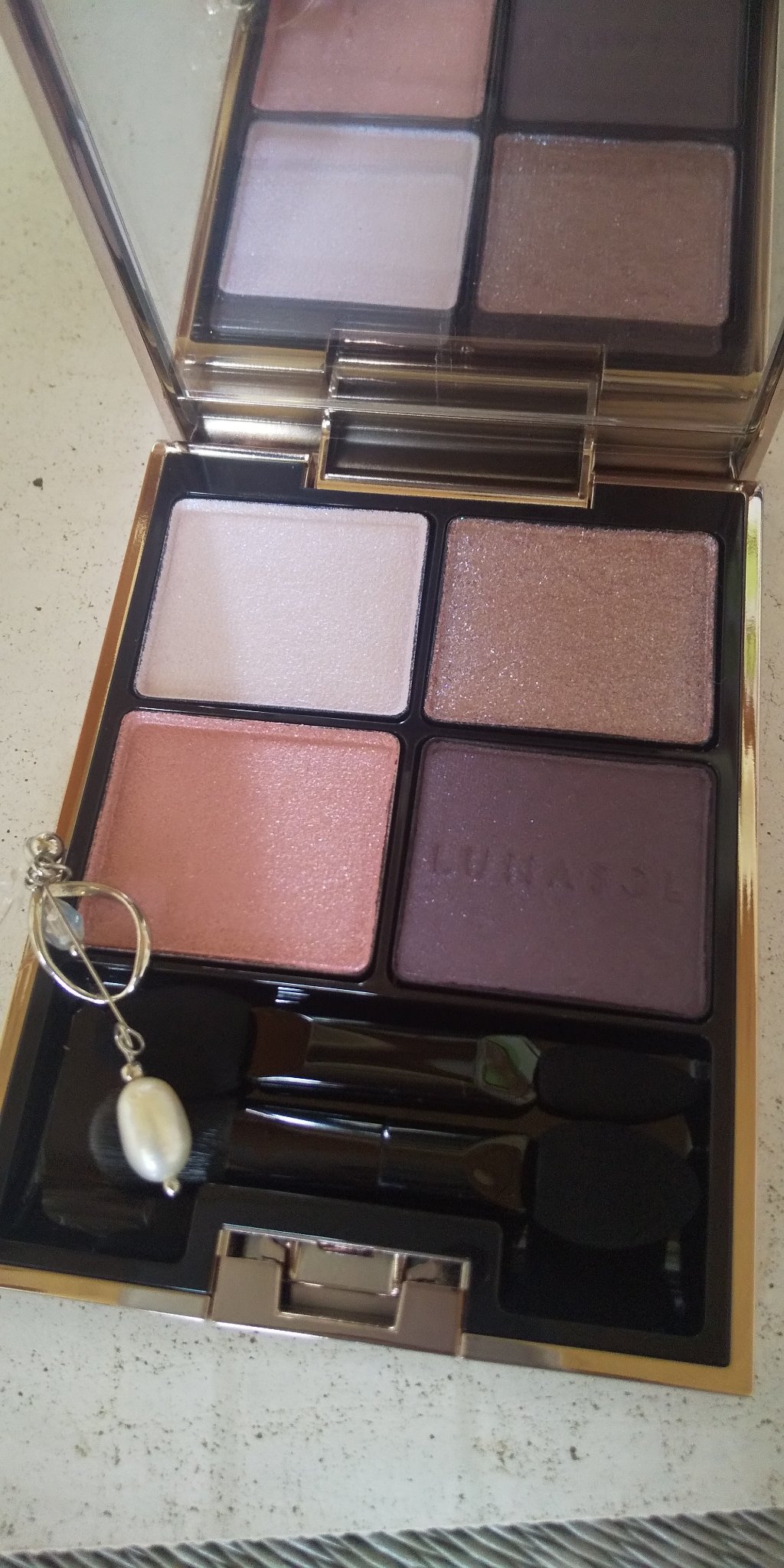 アイカラーレーション/LUNASOL/アイシャドウパレットを使ったクチコミ（2枚目）