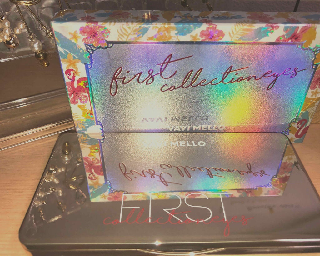 ファーストコレクションアイズ/VAVI MELLO/アイシャドウパレットを使ったクチコミ(1枚目)
