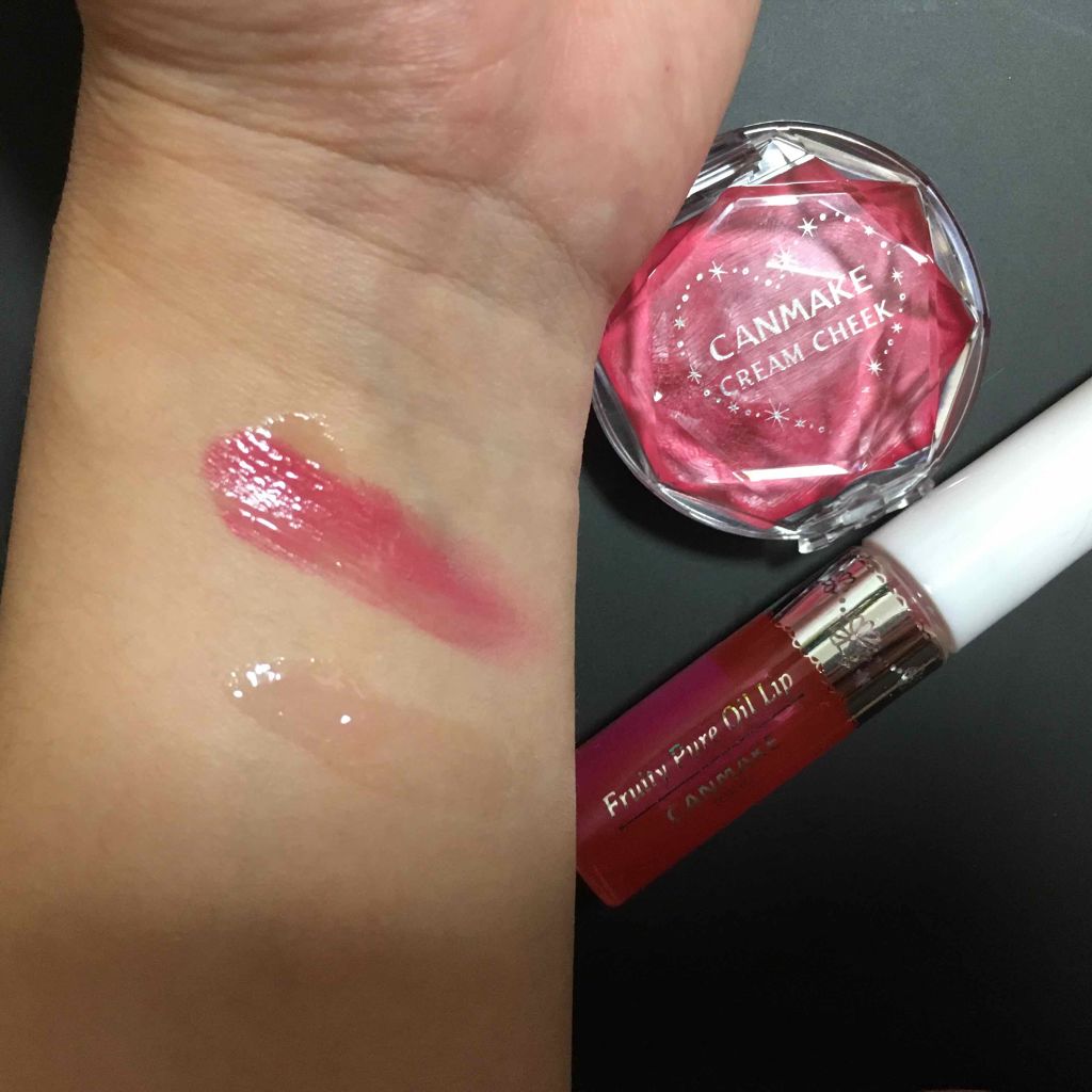 フルーティーピュアオイルリップ 01 クリアピーチ/キャンメイク/リップグロスを使ったクチコミ（2枚目）