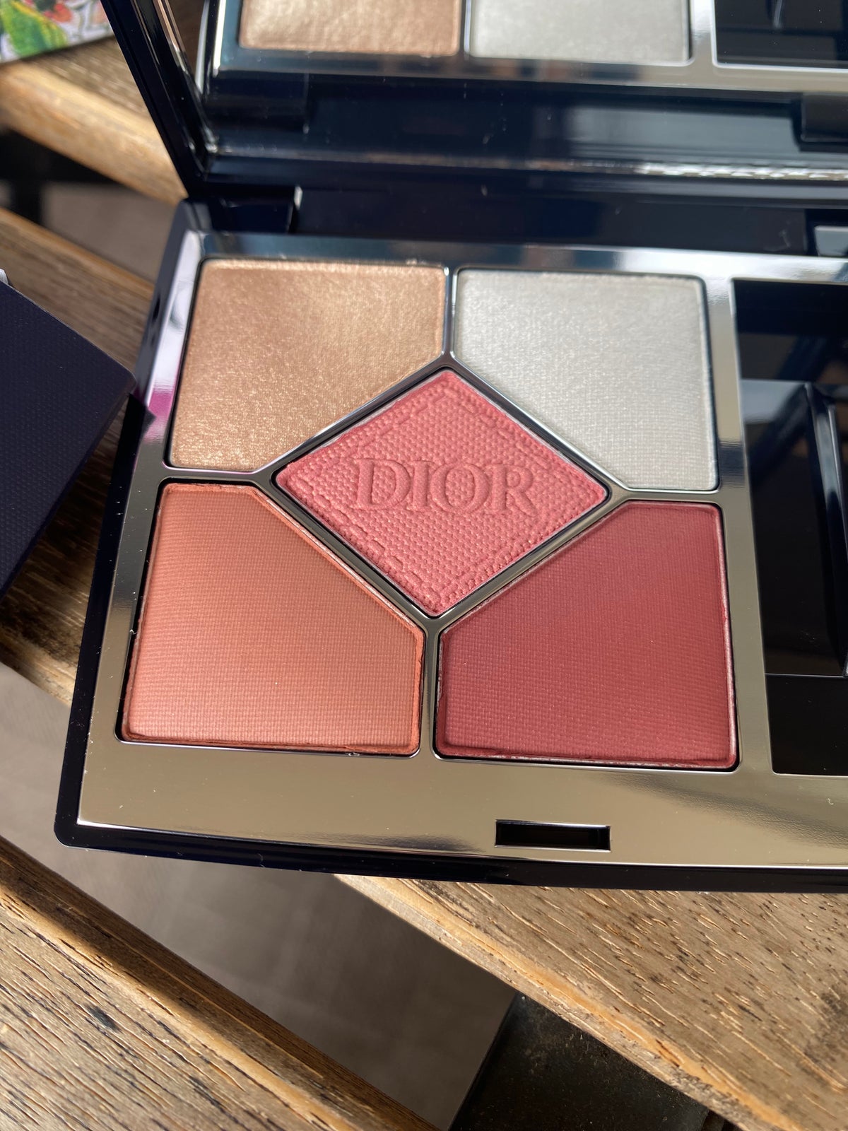 ディオールショウ サンク クルール｜Diorの人気色を比較 - Dior