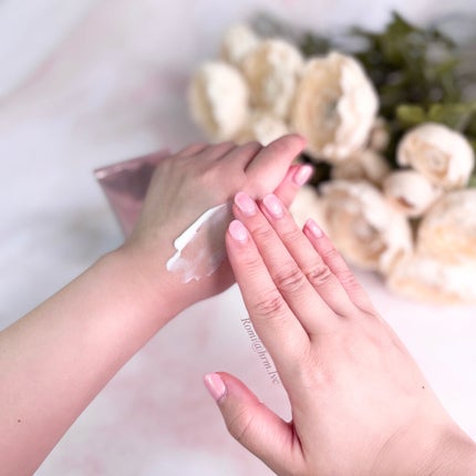 フォーザエフ 薬用 リンクルクリア ハンド UV /ナリスアップ/ハンドクリームを使ったクチコミ(2枚目)