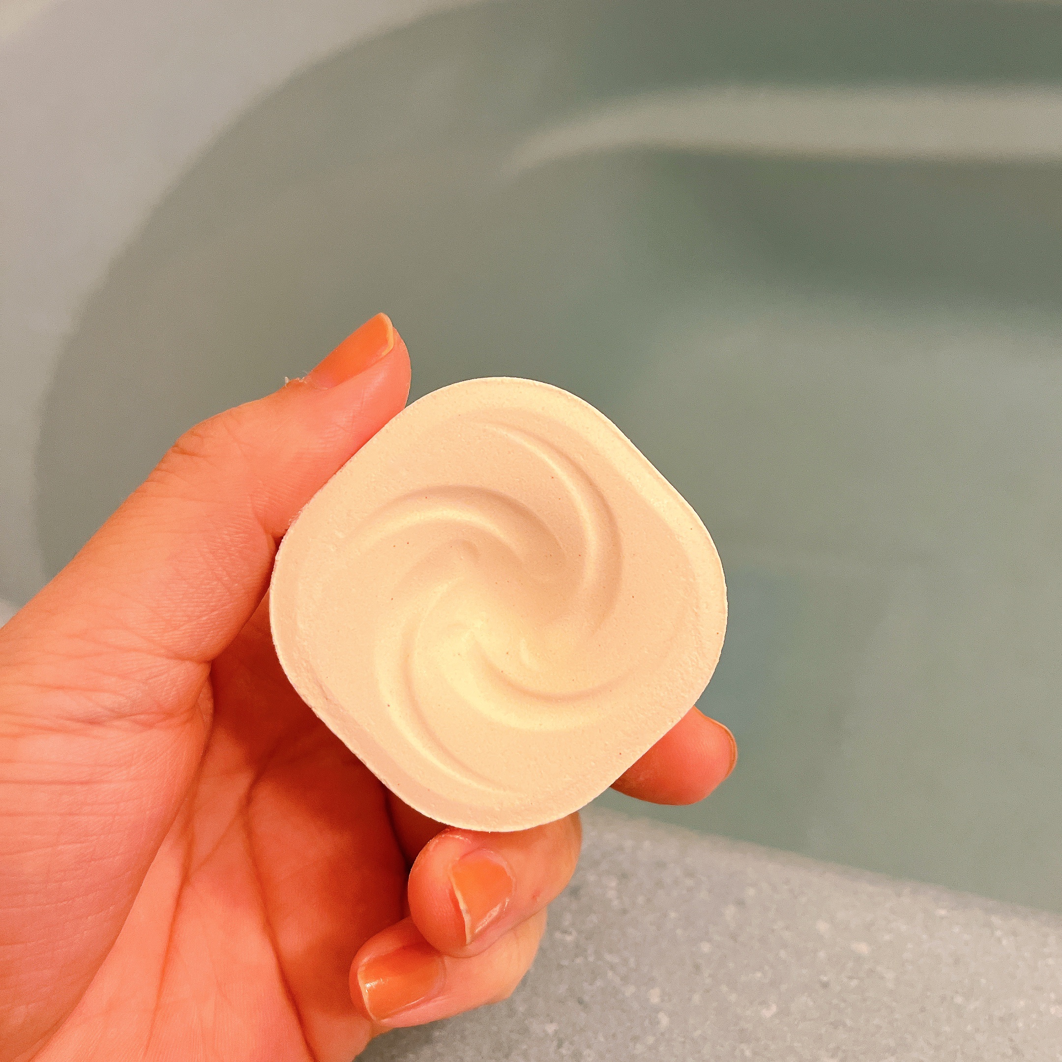 ナイトアロマ/バブ/炭酸系入浴剤を使ったクチコミ（3枚目）