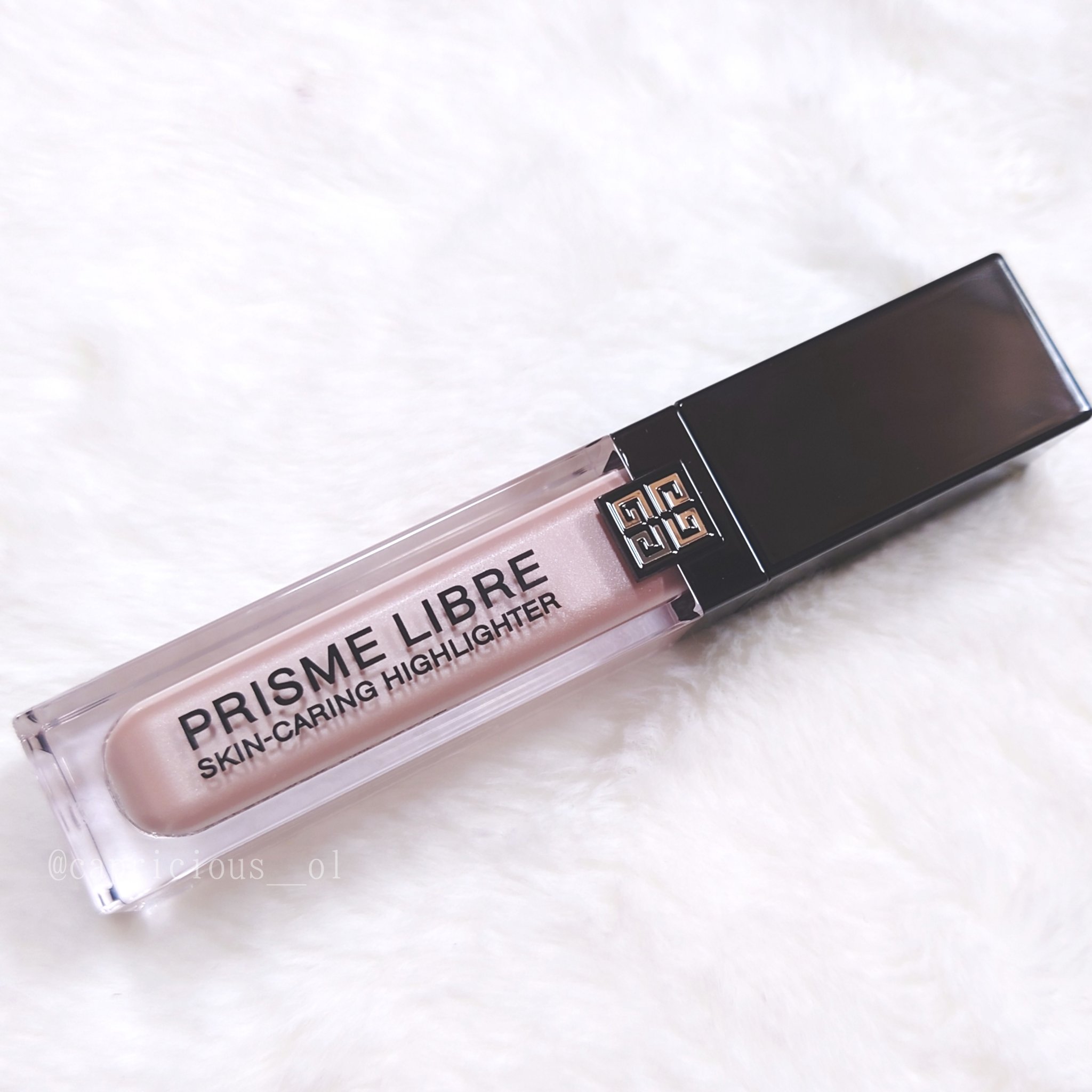 プリズム・リーブル・ スキンケアリング・ハイライター ローズ エクストラヴァガンザ/GIVENCHY/リキッドハイライトを使ったクチコミ（1枚目）