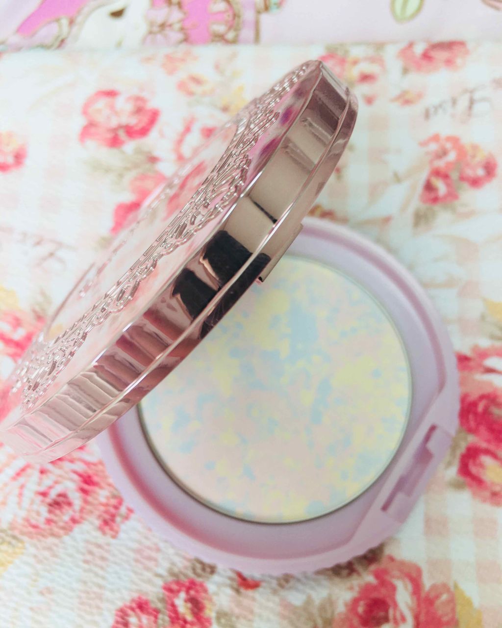 トランスペアレントフィニッシュパウダー/キャンメイク/プレストパウダーを使ったクチコミ（1枚目）