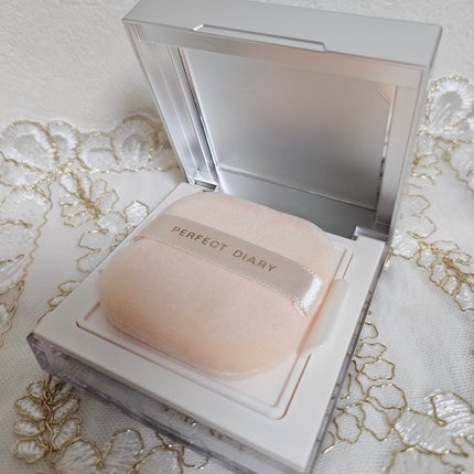 トランスルーシェントブルーリング ルースパウダー/PERFECT DIARY/ルースパウダーを使ったクチコミ(2枚目)