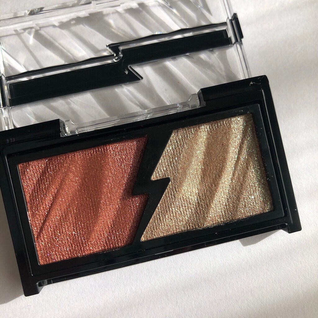 エレクトリックショックアイズ /KATE/アイシャドウパレットを使ったクチコミ(2枚目)