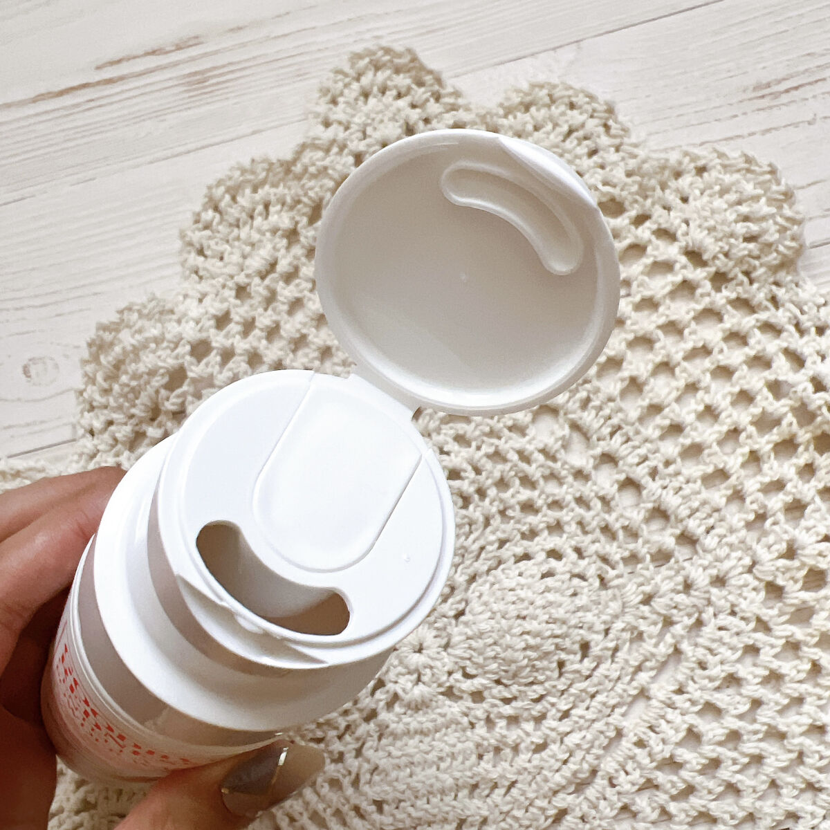 アーニストアイラッシュセラム/BENTON/まつげ美容液を使ったクチコミ（3枚目）