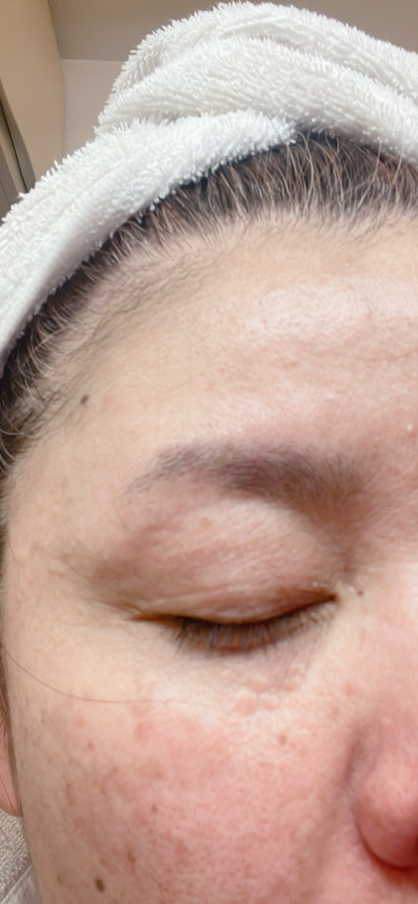 アイラッシュセラム/VIYEUX/まつげ美容液を使ったクチコミ(4枚目)