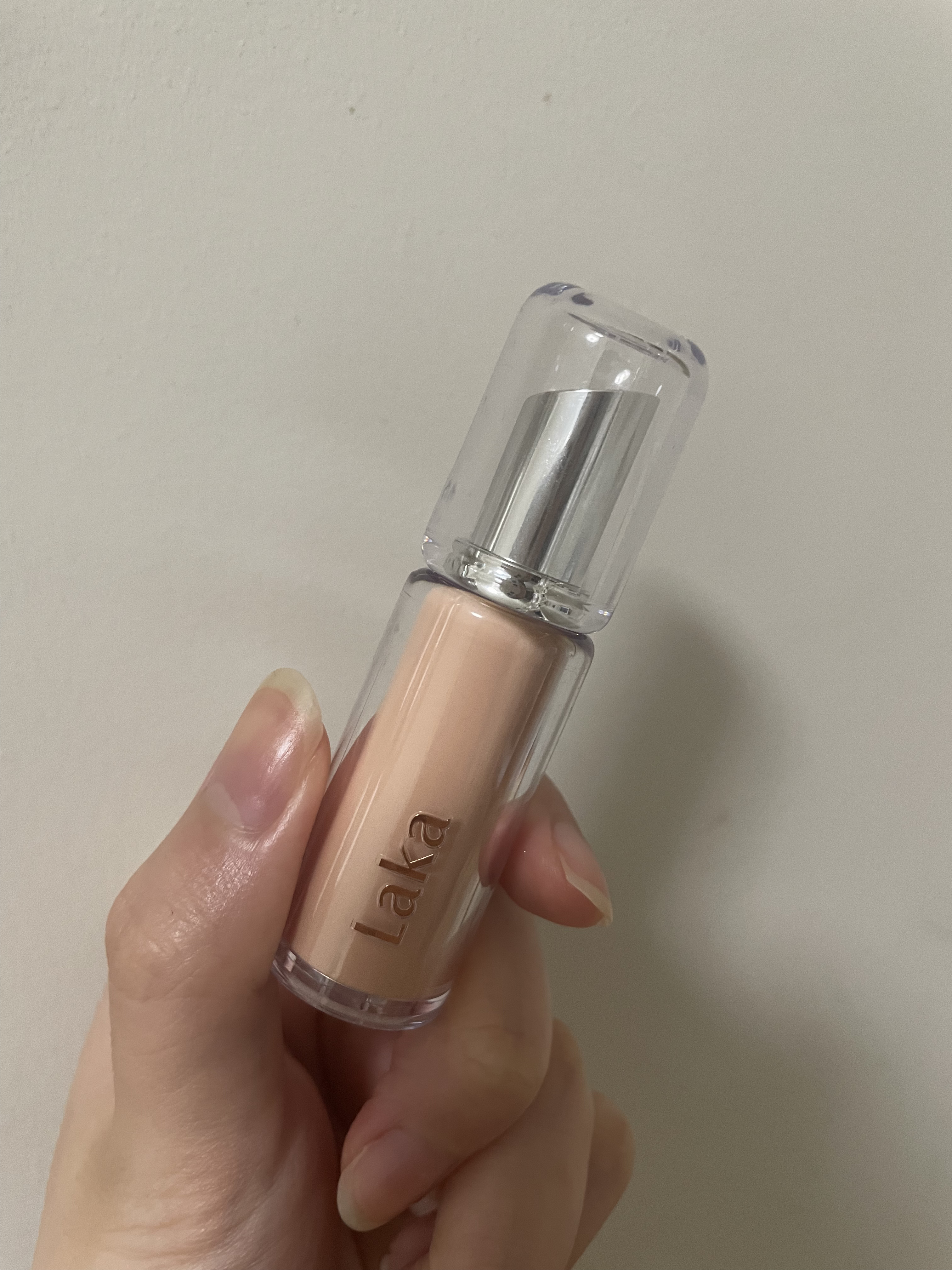 ボンディンググロウリップスティック/Laka/口紅を使ったクチコミ（1枚目）