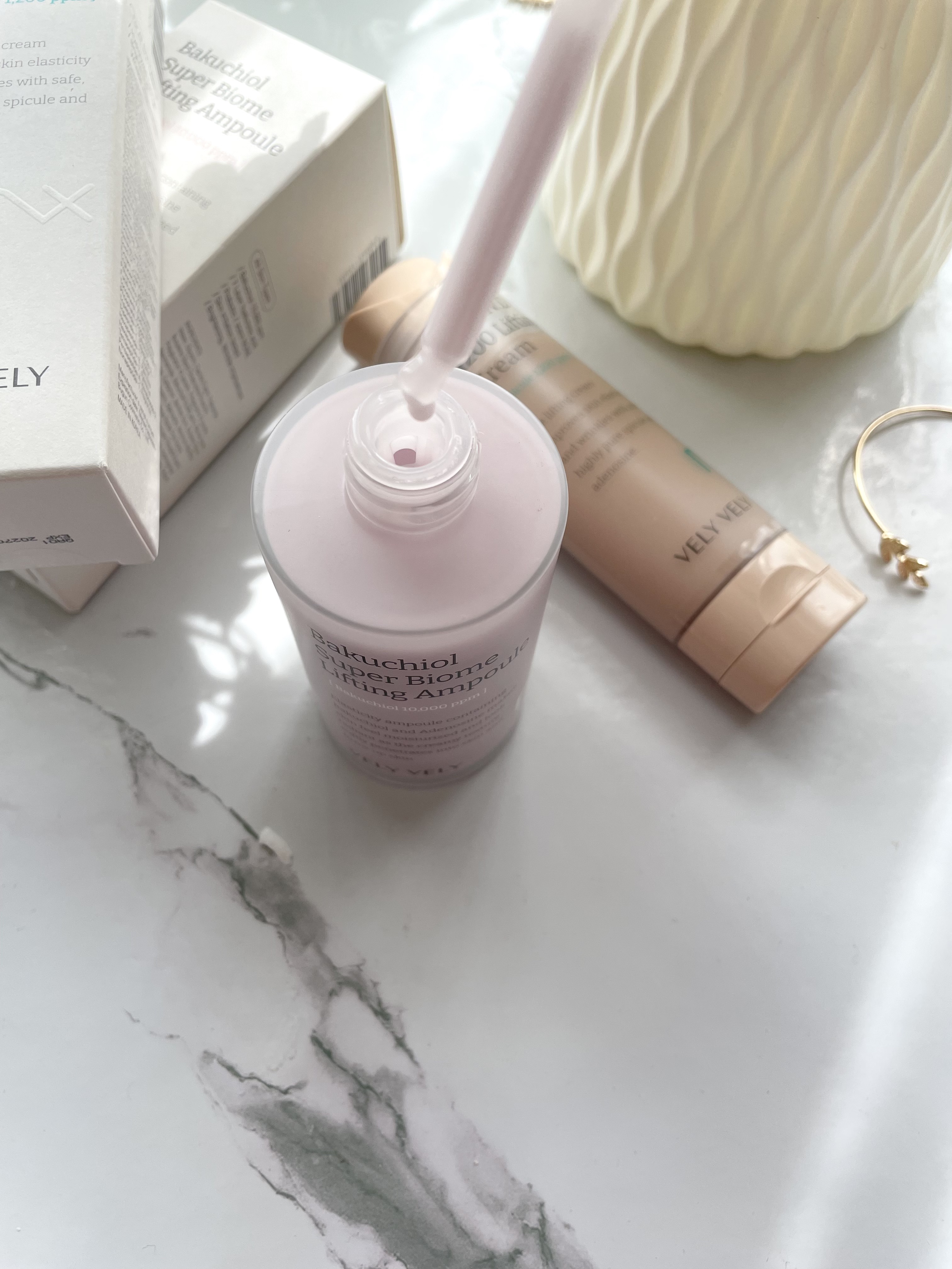 バクチオールスーパーバイオーム リフティングアンプル/VELY VELY/美容液を使ったクチコミ（2枚目）