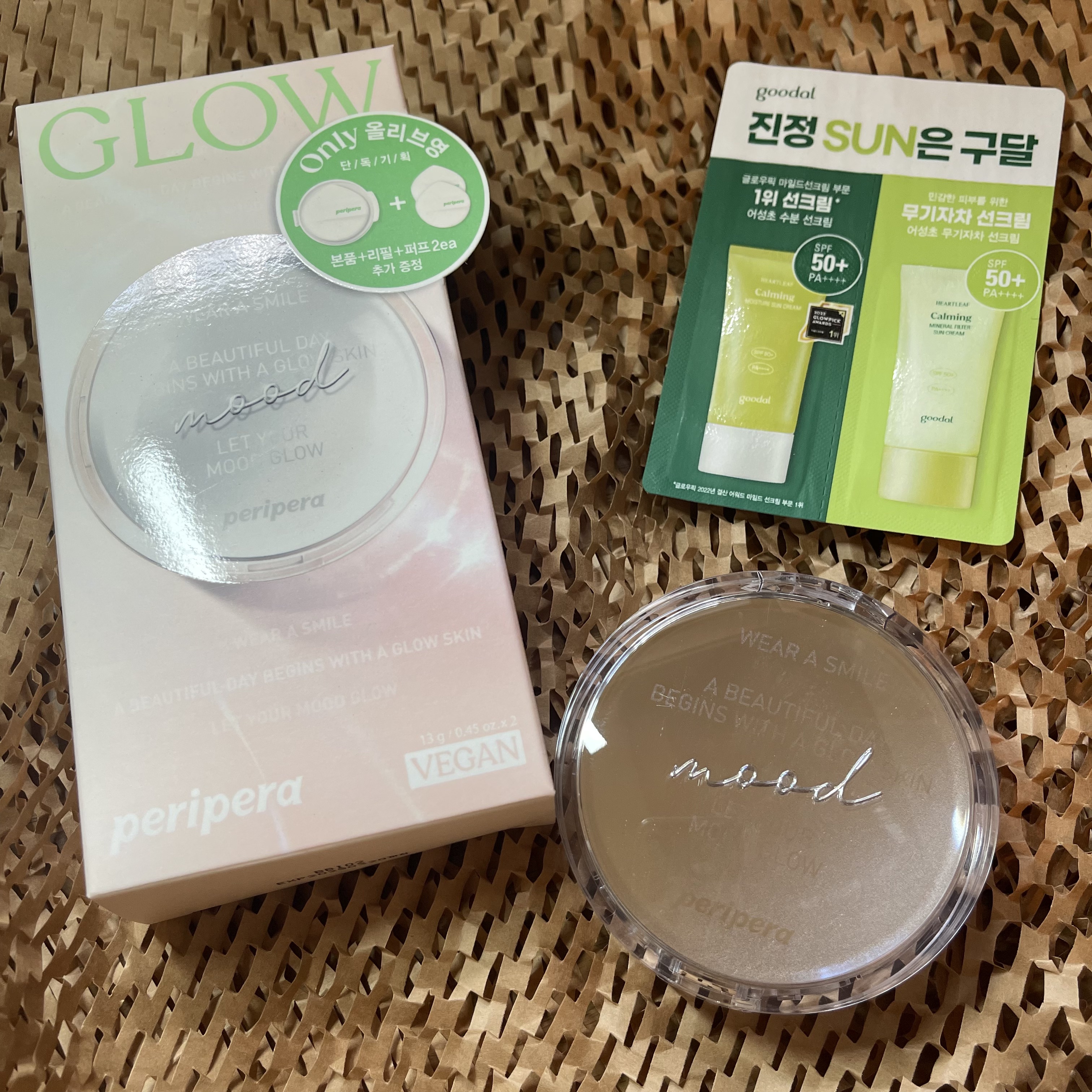 ムードヴィーガングロークッション/PERIPERA/クッションファンデーションを使ったクチコミ（1枚目）