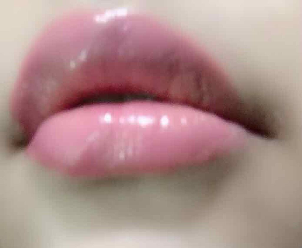 ヒント オブ カラー リップ オイル/M・A・C/口紅を使ったクチコミ(3枚目)