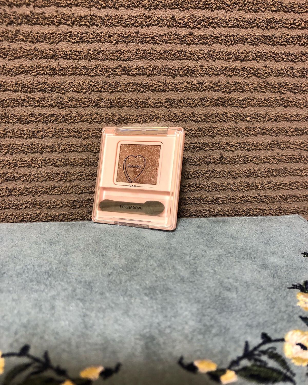 フーミー シングルラメシャドウ/WHOMEE/単色アイシャドウを使ったクチコミ(1枚目)