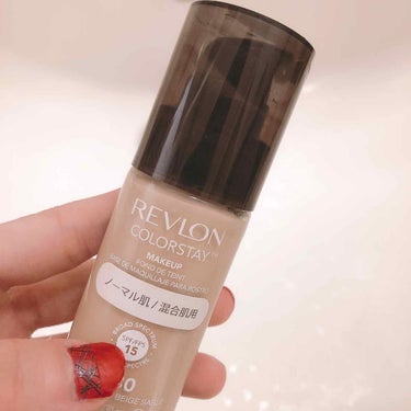 カラーステイ メイクアップ/REVLON/リキッドファンデーションを使ったクチコミ（1枚目）