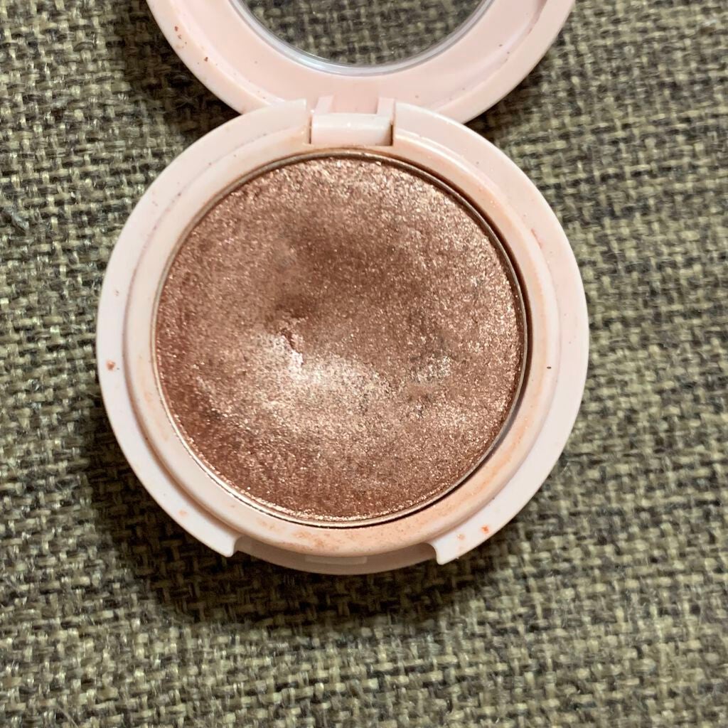 ピクニック エアームースアイズ/ETUDE/ジェル・クリームアイシャドウを使ったクチコミ(2枚目)