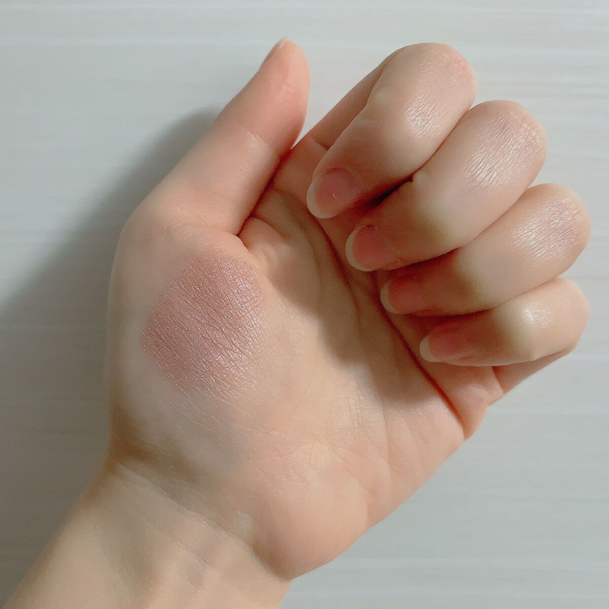 アディクション ザ アイシャドウ パール 014P Cry Baby/ADDICTION/単色アイシャドウを使ったクチコミ（3枚目）