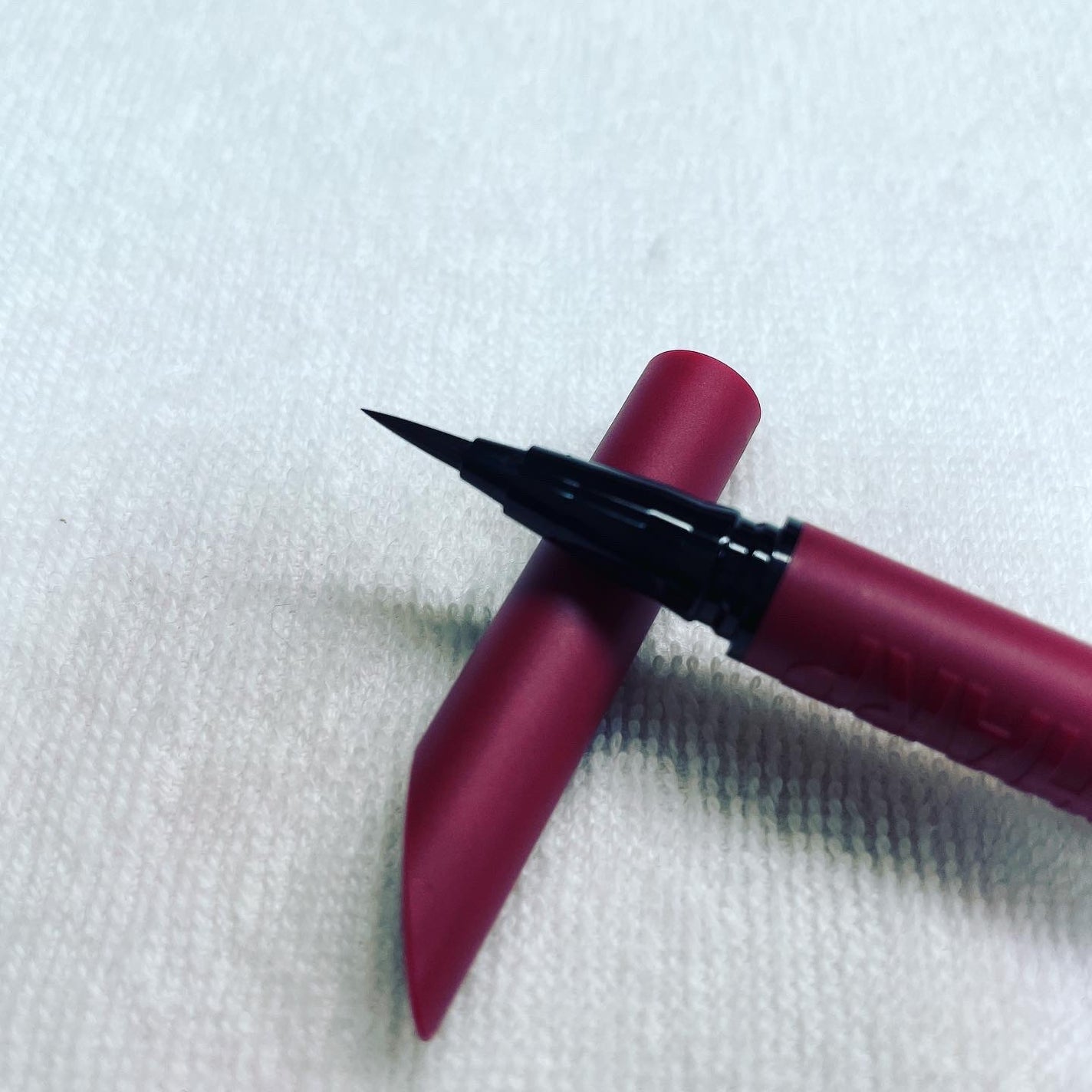 ウルトラカラー アイライナー/MAYBELLINE NEW YORK/リキッドアイライナーを使ったクチコミ(3枚目)