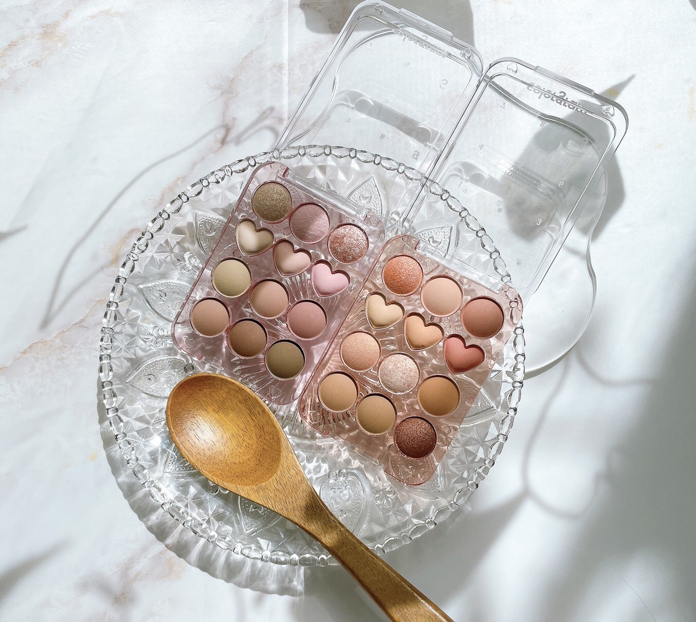 目元チュートリアルアイパレット/Colorgram/アイシャドウパレットを使ったクチコミ（1枚目）