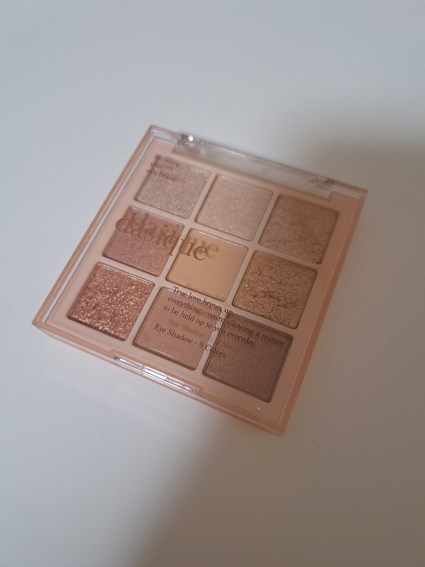 ssmo on LIPS 「dasique#09スイートシリアル(アイシャドウ)..」(1枚目)