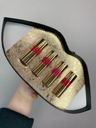 YVES SAINT LAURENT BEAUTE YSL ノエル ミニ リップボックスセット＜限定品＞のクチコミ「公式オンラインで先行GET❤️YSL ノエル ミニ リップボックスセット＜限定品＞

届きまし.....」（2枚目）