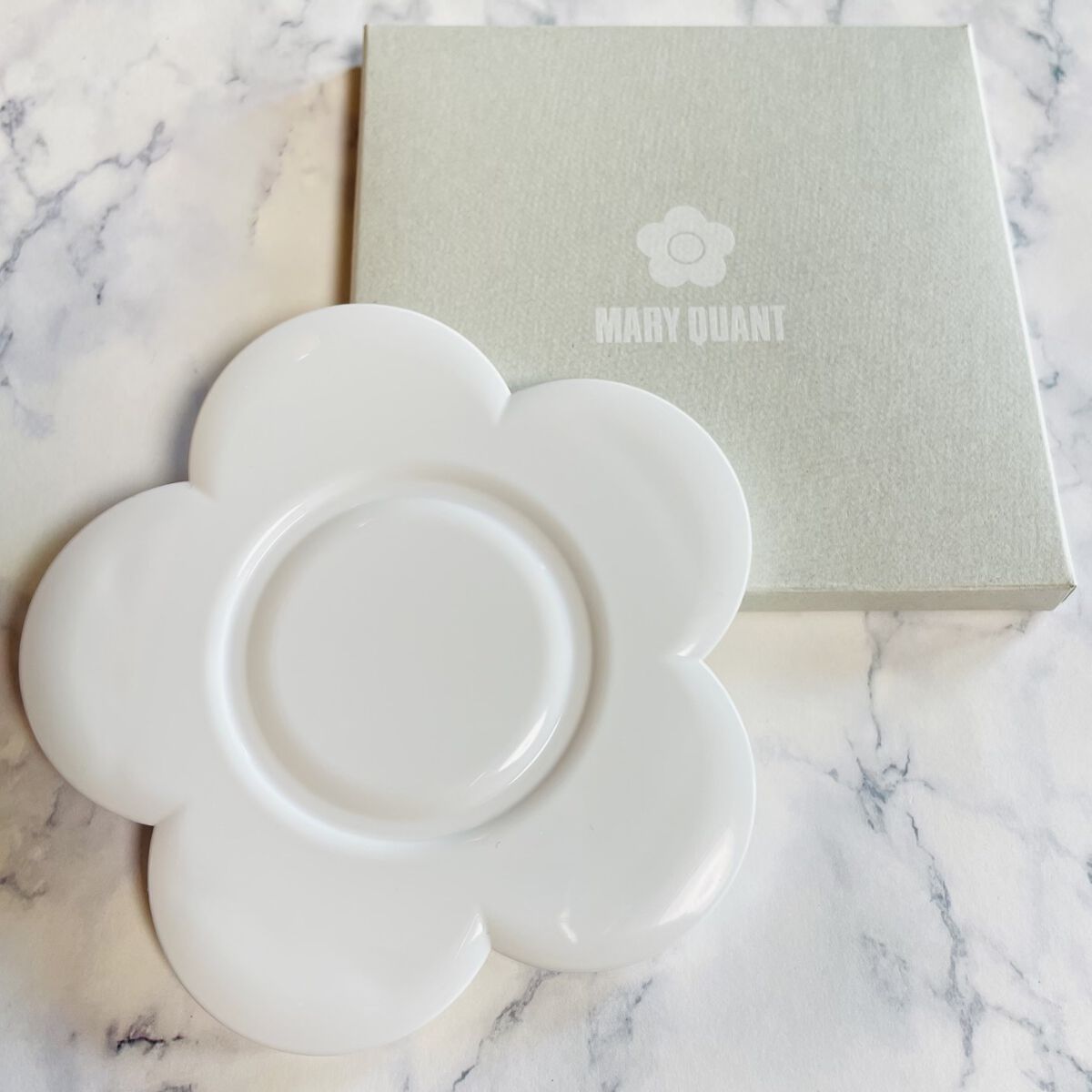 コンパクト ミラー/MARY QUANT/その他化粧小物を使ったクチコミ（2枚目）