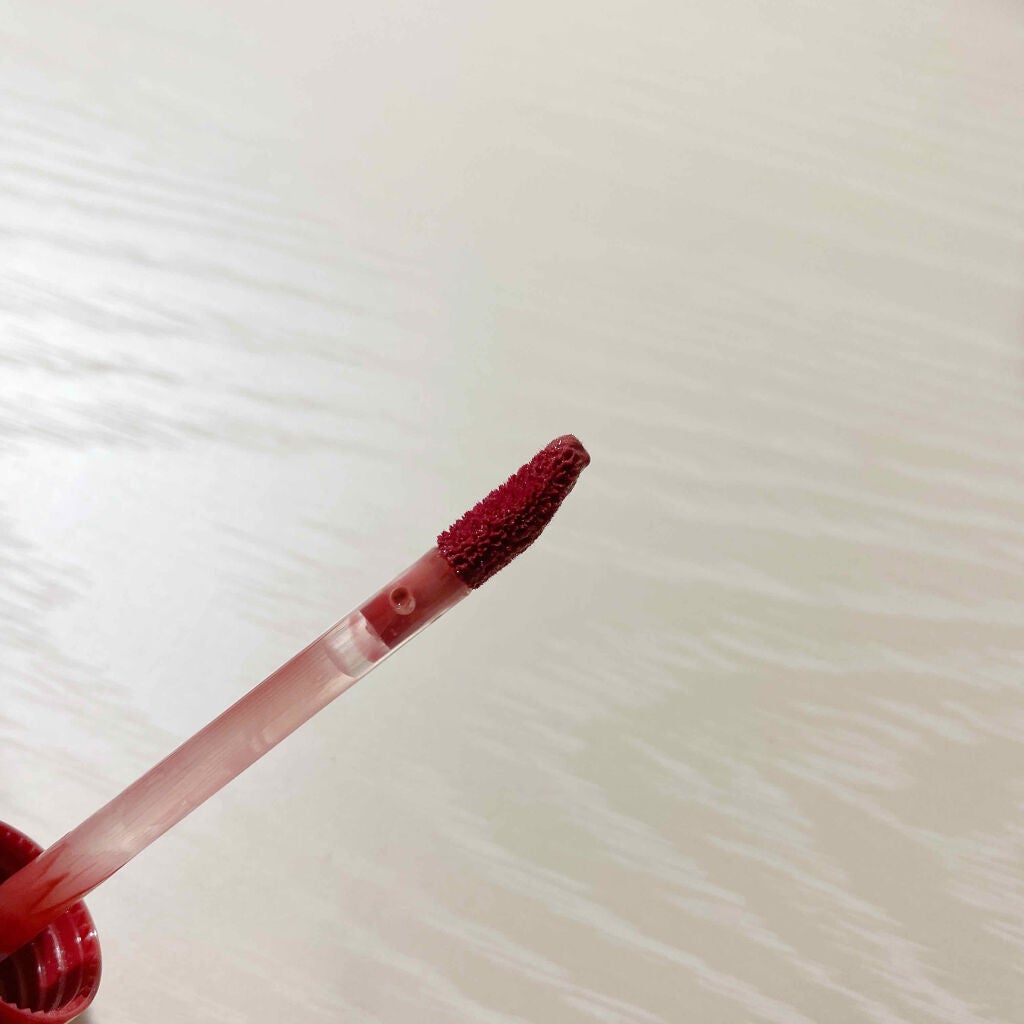 ジューシーラスティングティント/rom&nd/リップティントを使ったクチコミ(2枚目)