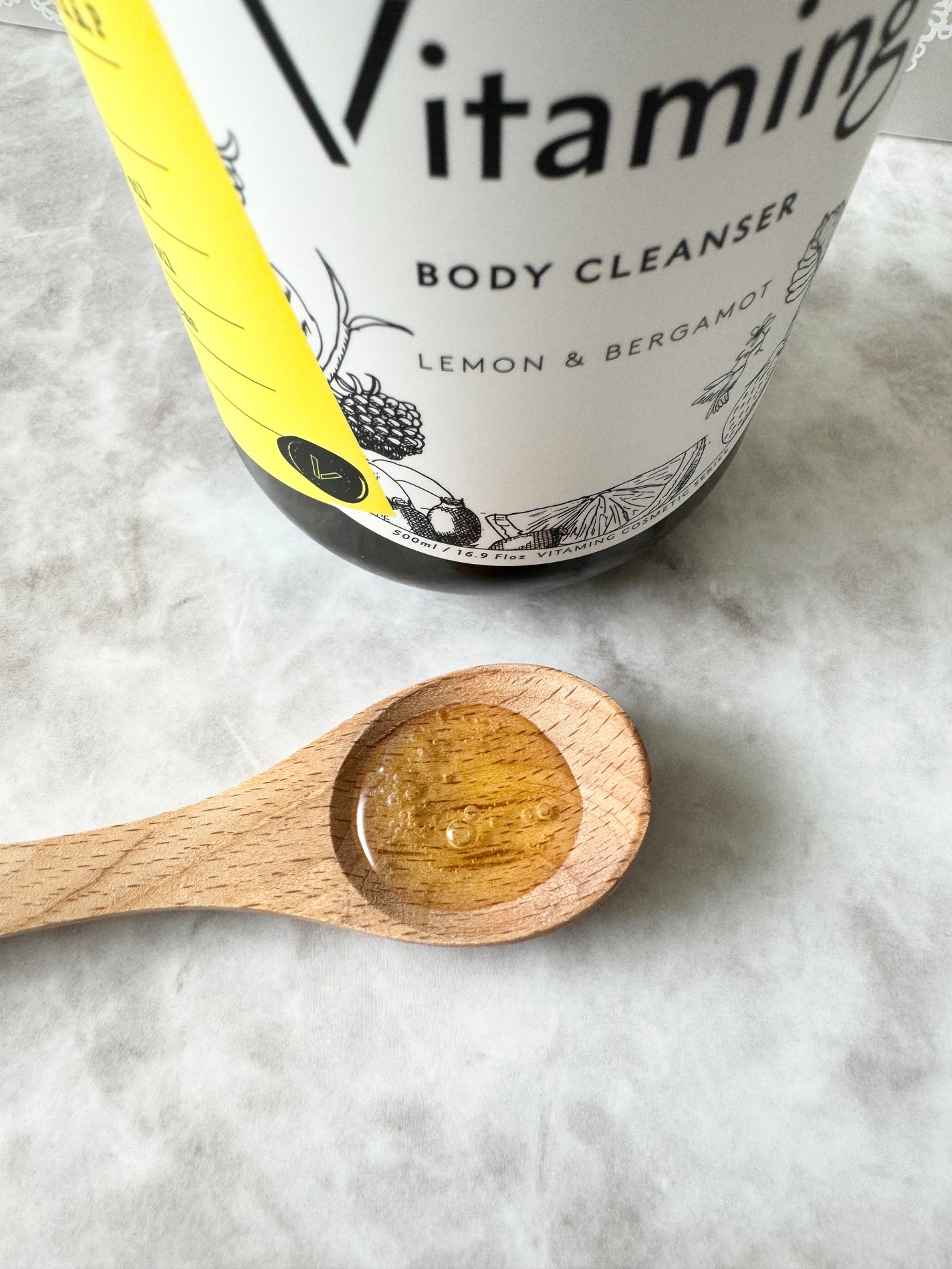 リフレッシングボディソープ(レモン&ベルガモットの香り)/Vitaming/ボディソープを使ったクチコミ(2枚目)