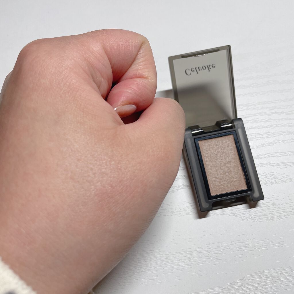 セルヴォーク ヴォランタリー アイズ/Celvoke/単色アイシャドウを使ったクチコミ(2枚目)