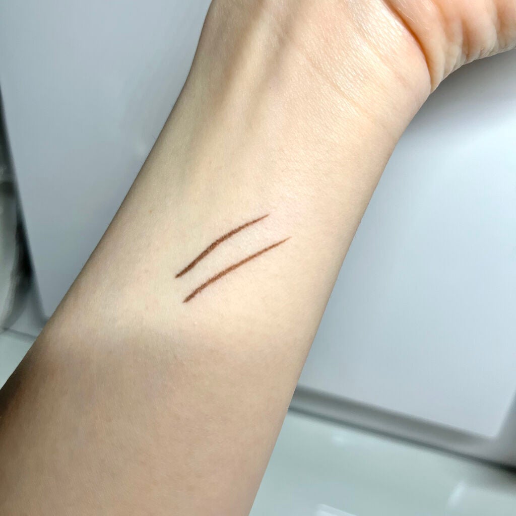 スキルレスライナー/LUMIURGLAS/リキッドアイライナーを使ったクチコミ(3枚目)