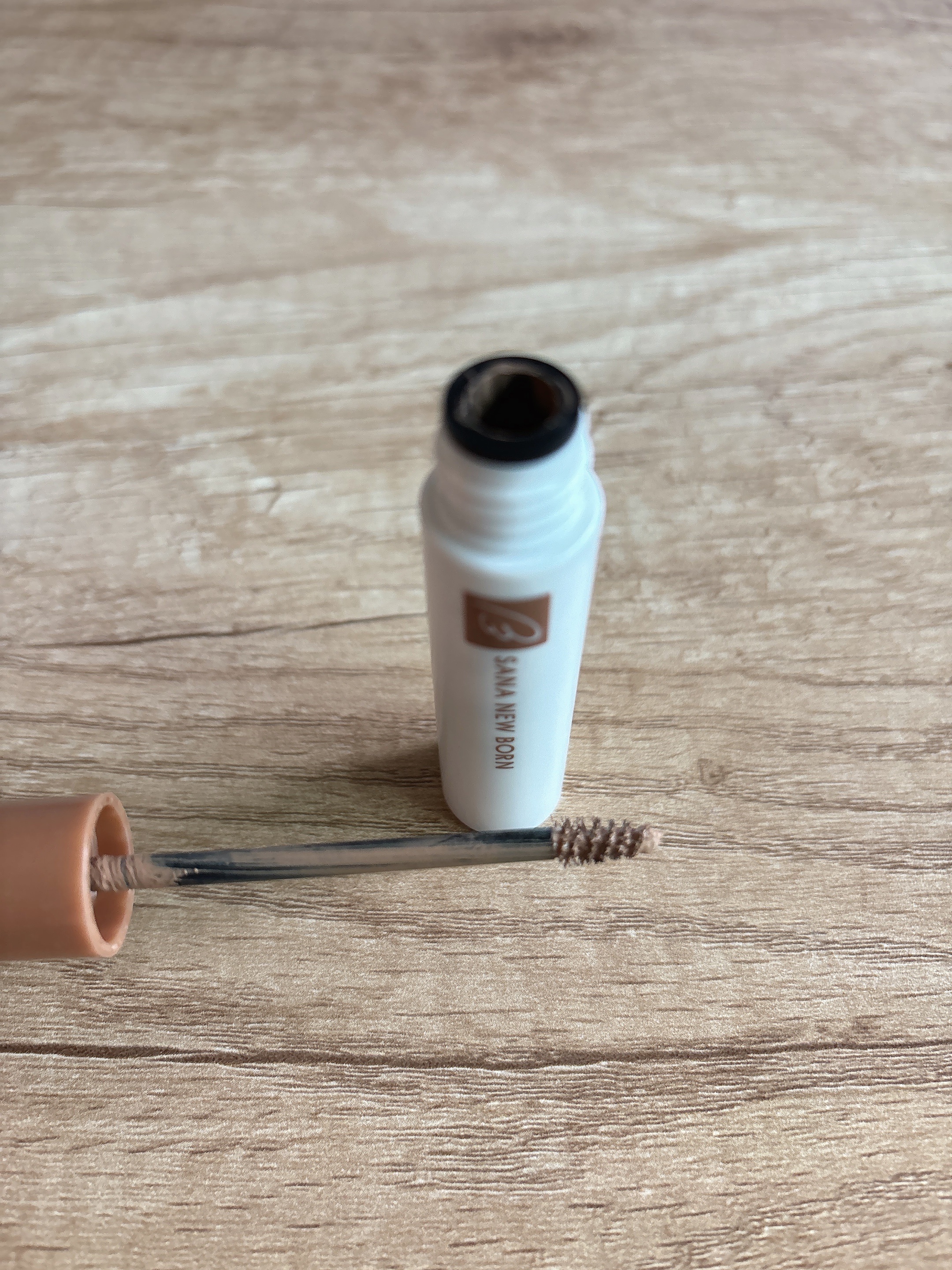 サナ ニューボーン カラーリングブロウマスカラ 01 ナチュラルブラウン/サナ ニューボーン/マスカラを使ったクチコミ（2枚目）