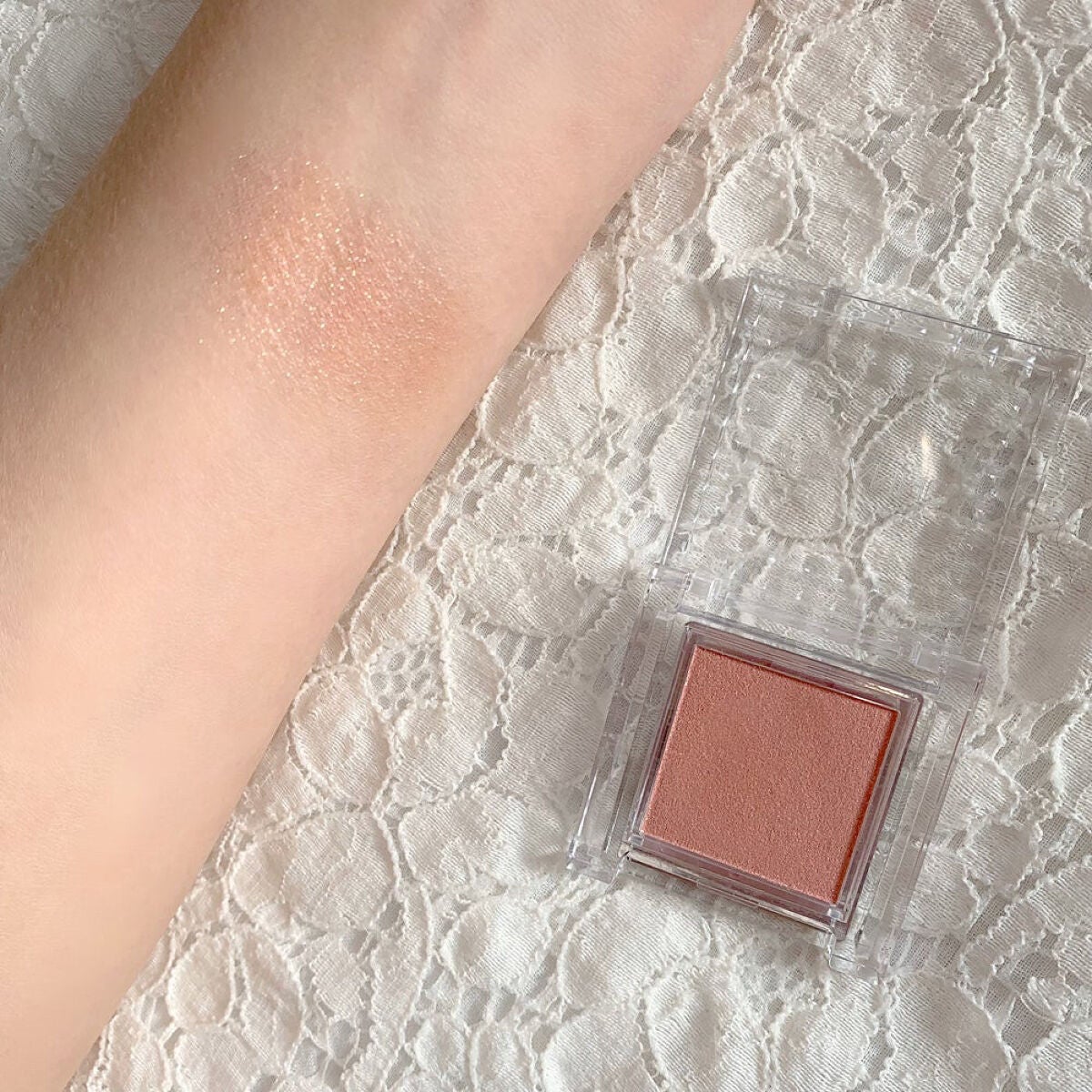 シングルカラーアイシャドウ/CEZANNE/単色アイシャドウを使ったクチコミ(3枚目)