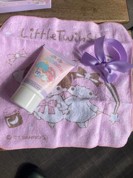 リトルツインスターズ ハンドクリーム&ハンカチ/サンリオ/その他キットセットを使ったクチコミ(4枚目)
