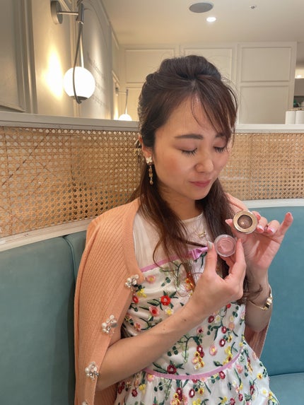 アイグロウジェム スキンシャドウ 22M sakura mousse/DECORTÉ/ジェル・クリームアイシャドウを使ったクチコミ(3枚目)